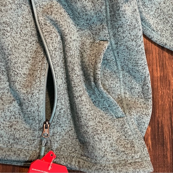 NORTHFACE MEDIUM KNIT BLUE WARM JACKET SWEATER - Picture 8 of 8